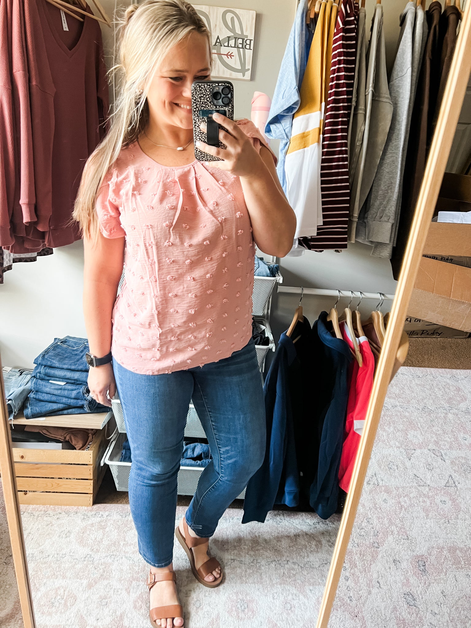 Chelsea Jacquard Round Neck Short Sleeved Solid Color Chiffon Shirt