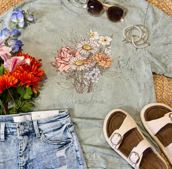 Custom Birth Flower Bouquet T’s